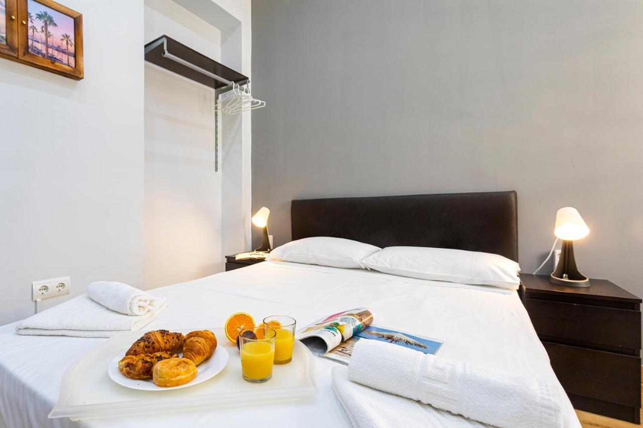 Livemalaga Letran Apartment ภายนอก รูปภาพ